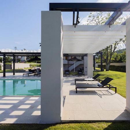 Villa Elisabeth Platamonas Buitenkant foto