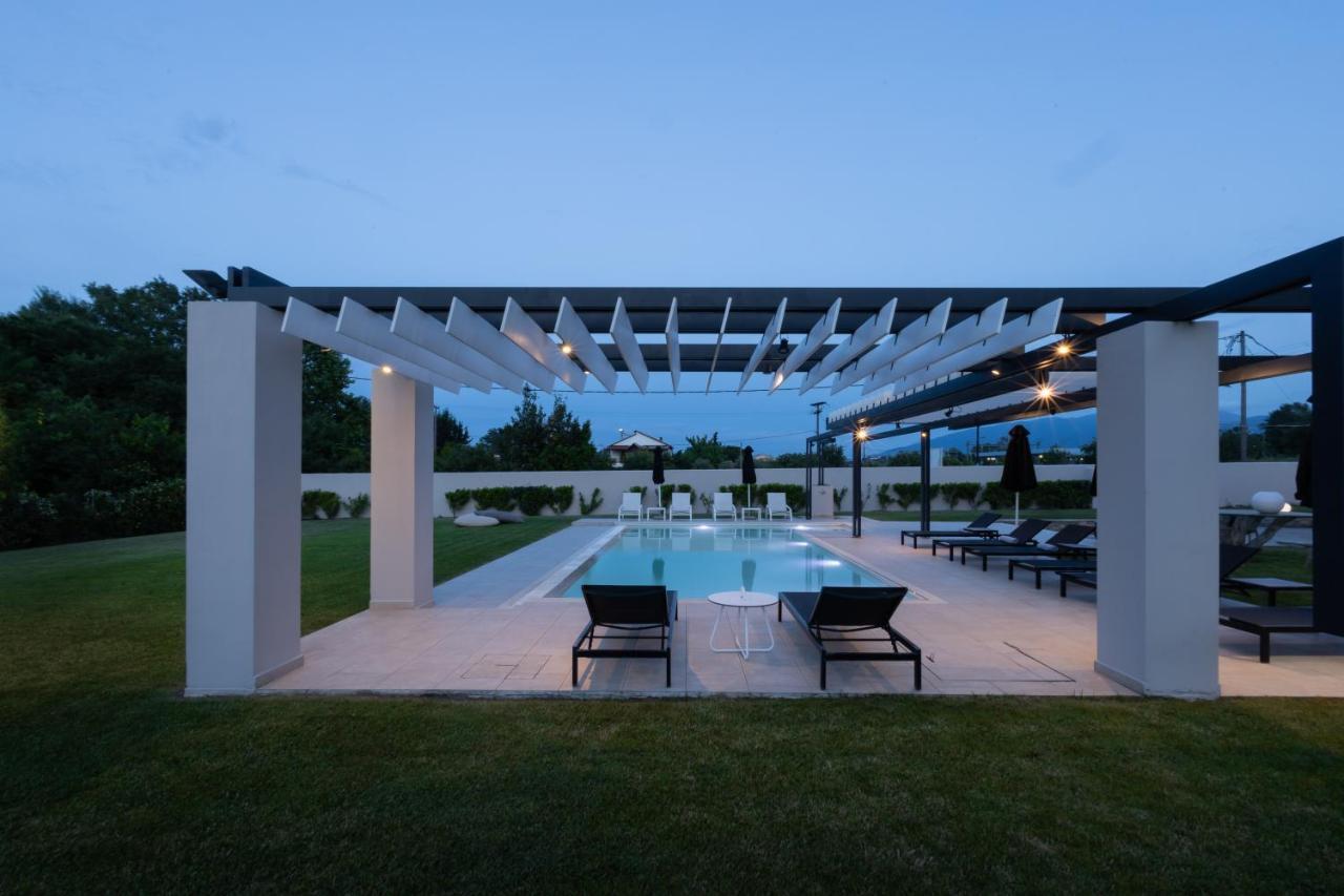 Villa Elisabeth Platamonas Buitenkant foto