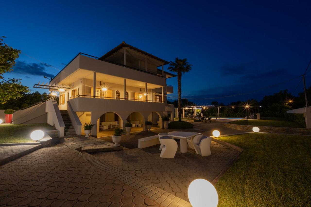 Villa Elisabeth Platamonas Buitenkant foto